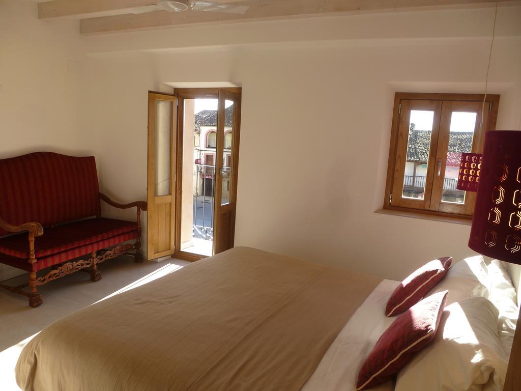 Apartamentos Rurales Entre Fuentes Cuacos De Yuste Luaran gambar
